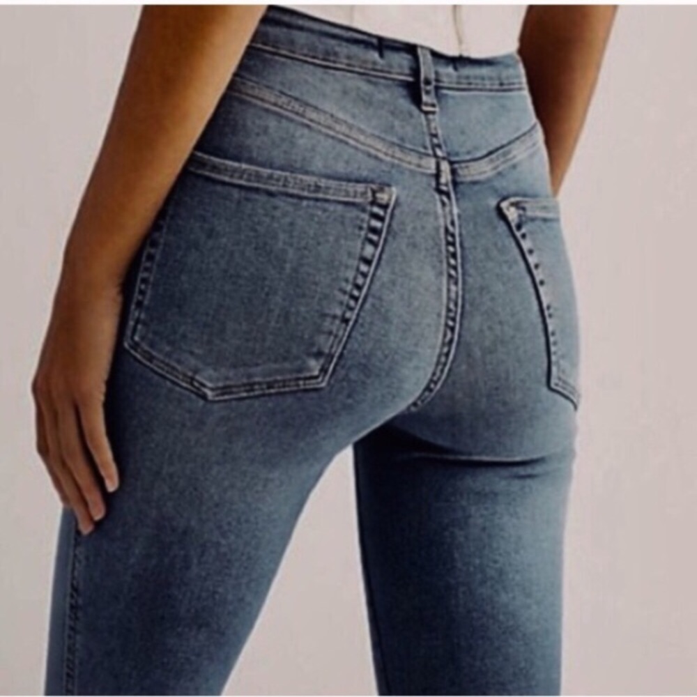 Free People Reagan Mid Rise Distressed Skinny Jean